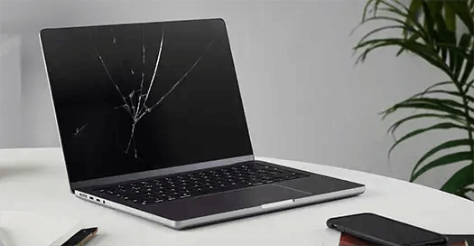 Everyday Bad Habits That Are Damaging Your MacBook