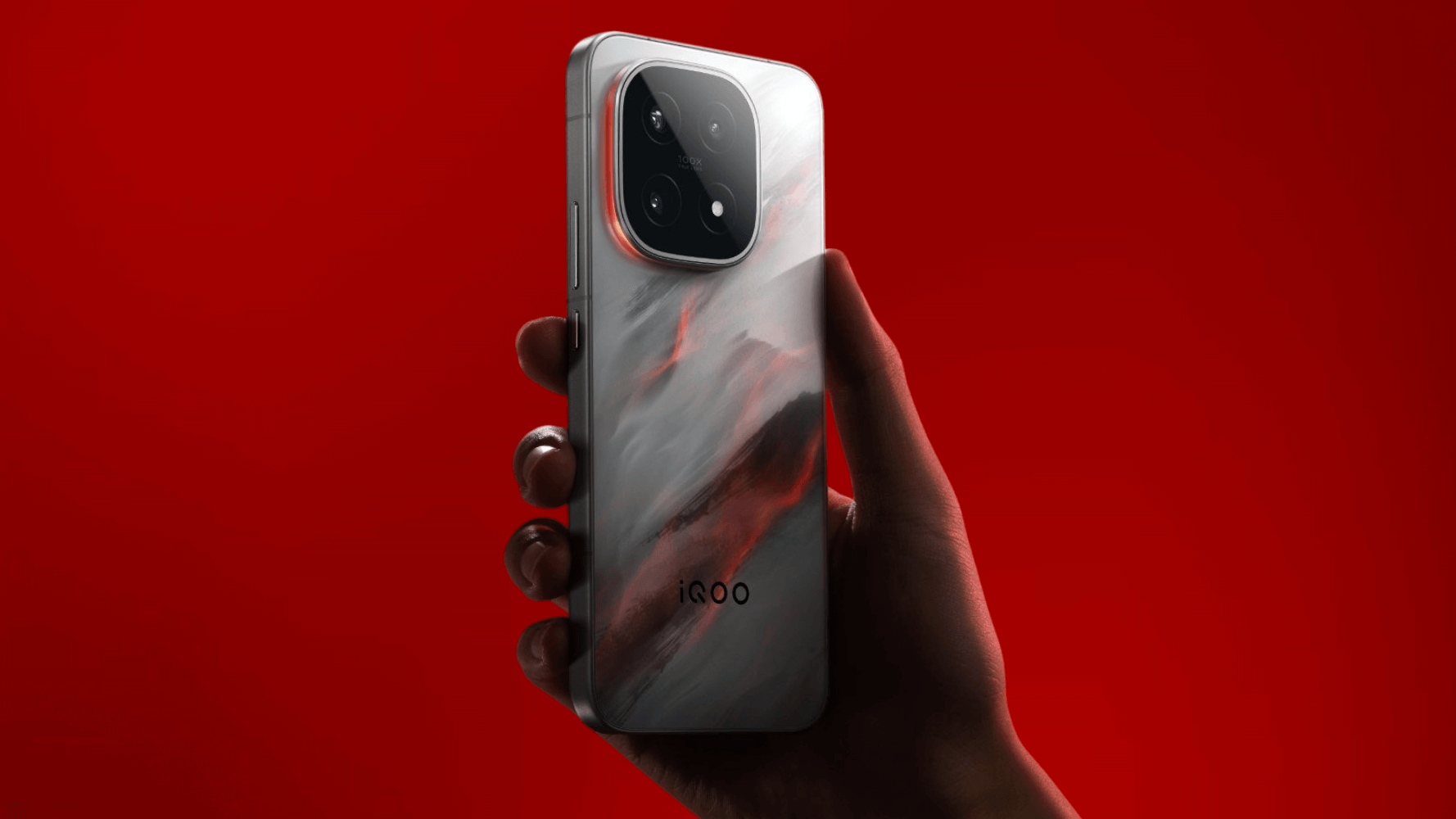 iQOO 15 Ultra Appears on Geekbench, Snapdragon 8 Elite Gen 5 and 16GB RAM Confirmed